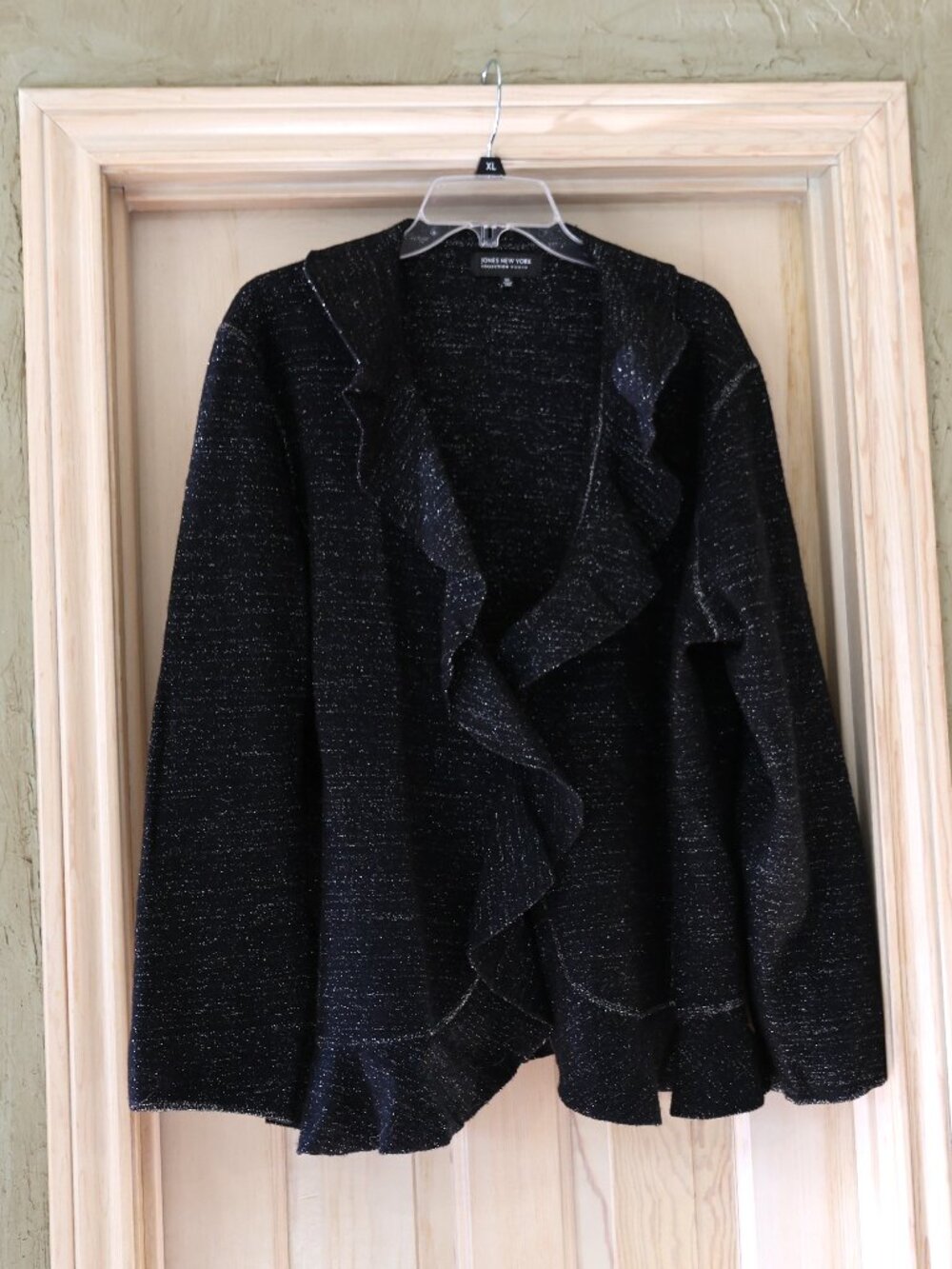 EUC Jones New York Wool Ruffled BLAZER / JACKET Black with Sparkle! Size 3X